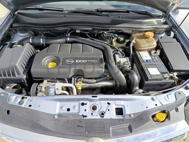 Opel Astra · Ano 2004