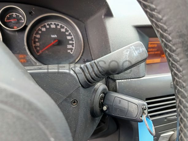 Opel Astra · Ano 2004