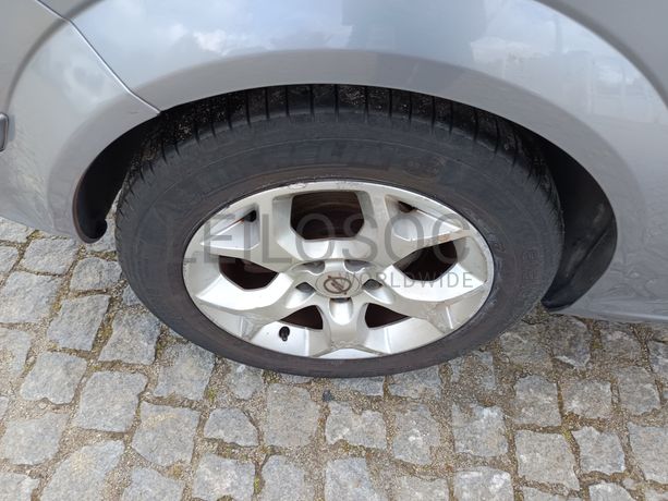 Opel Astra · Ano 2004