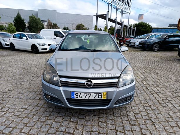 Opel Astra · Ano 2004