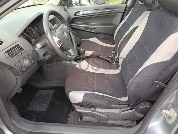 Opel Astra · Ano 2004