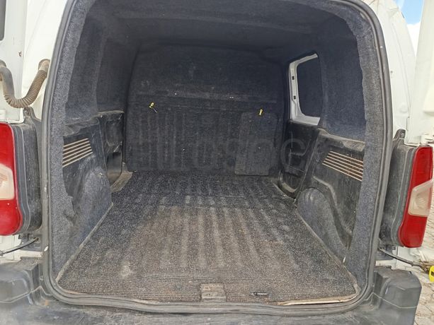 Opel Combo · Ano 2021