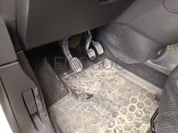 Opel Combo · Ano 2021