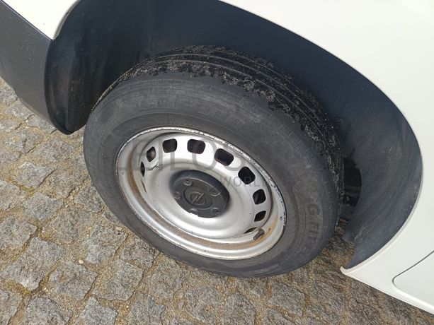 Opel Combo · Ano 2021