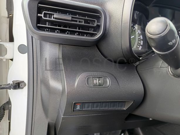 Citroën Berlingo · Ano 2021