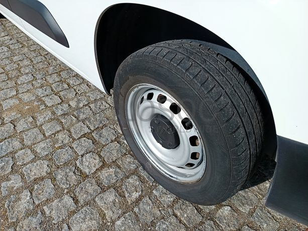 Citroën Berlingo · Ano 2021