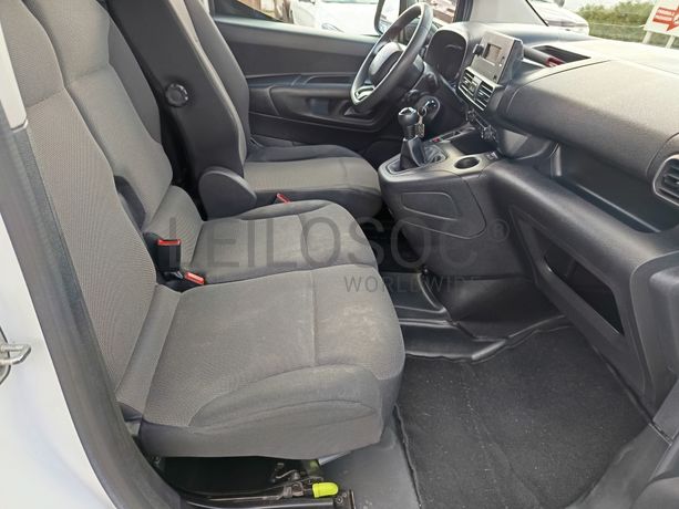 Citroën Berlingo · Ano 2021