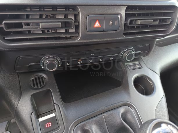 Citroën Berlingo · Ano 2021