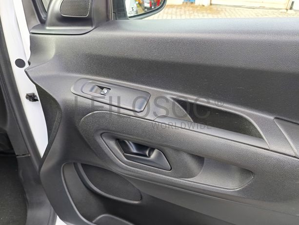 Citroën Berlingo · Ano 2021