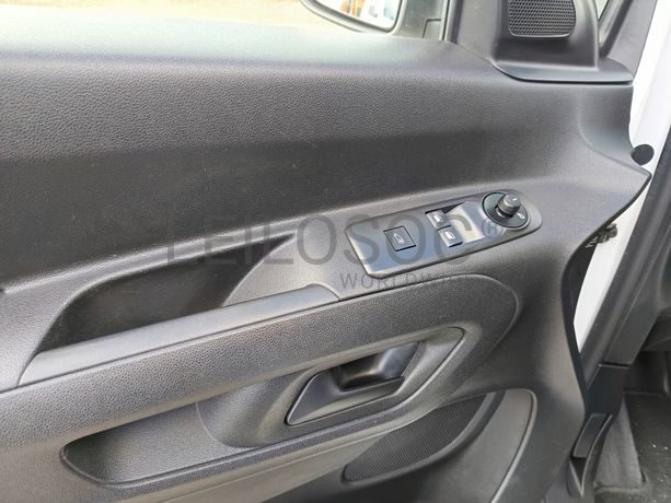 Citroën Berlingo · Ano 2021