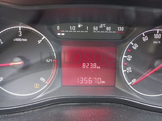 Opel Corsa · Ano 2016