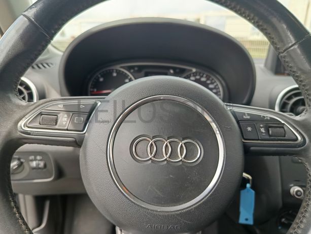 Audi A1 · Ano 2011