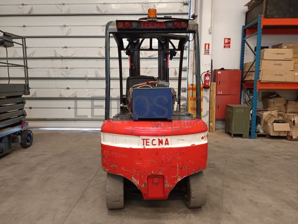 Empilhador Tecna