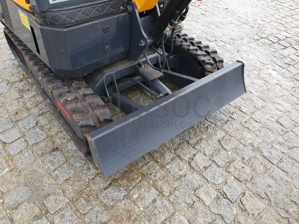 Mini Giratória Infront YFE16 · Ano 2022