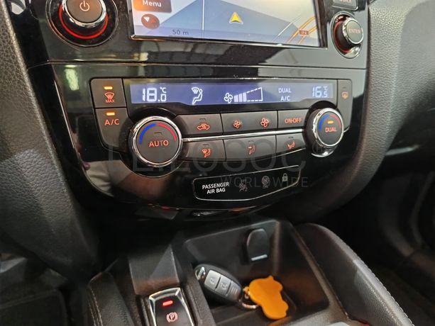 Nissan Qashqai 1.5 dCi · Ano 2014