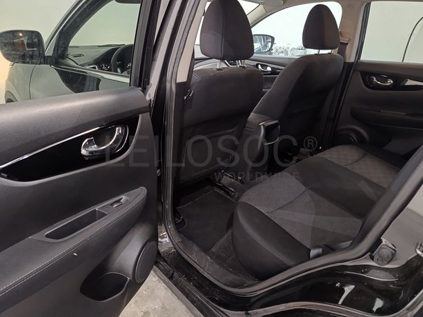 Nissan Qashqai 1.5 dCi · Ano 2014