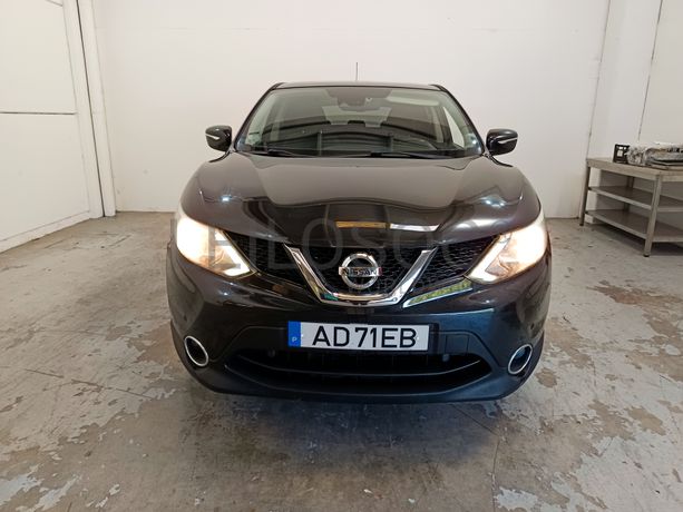 Nissan Qashqai 1.5 dCi · Ano 2014
