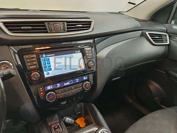 Nissan Qashqai 1.5 dCi · Ano 2014