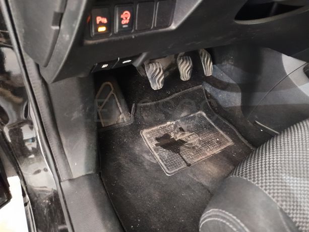 Nissan Qashqai 1.5 dCi · Ano 2014