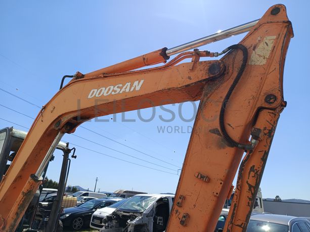 Giratória Doosan · Ano 2008