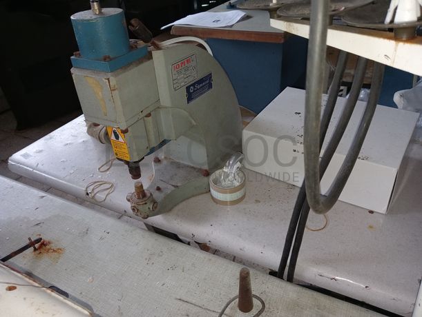 Máquinas de Timbrar · Entretelar · Cravar · Vergar · Facear