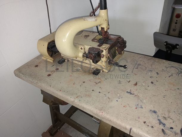 Máquinas de Costura · Máquinas de Equalizar, Orlar, Avivar e Facear