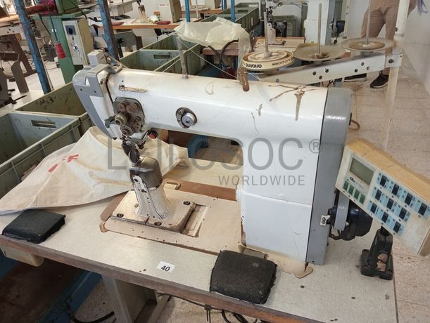 Máquinas de Costura · Coluna Alta · Rebites