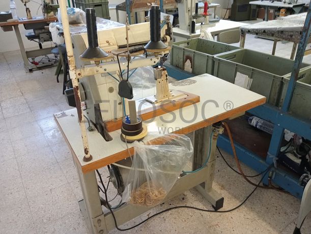 Máquinas de Costura · Coluna Alta · Rebites