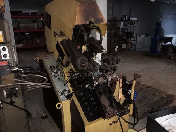 Máquinas de Montar Bicos