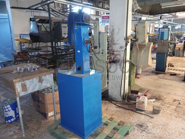 Máquinas de Cardar e Pregar saltos · Sifione