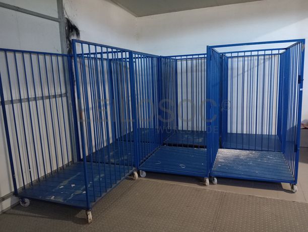 Carrinhos de Transporte