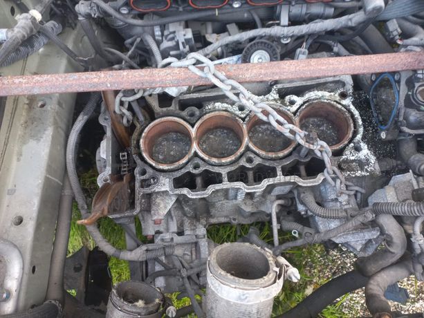 Peugeot 308 · Ano 2014