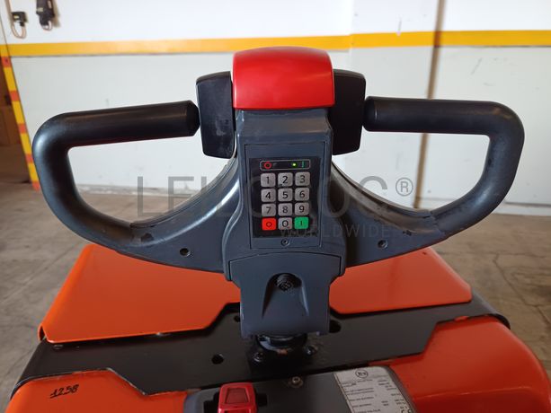 Porta Paletes BT · Elétrico · Ano 2013