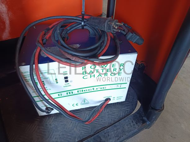 Porta Paletes BT · Elétrico · Ano 2013