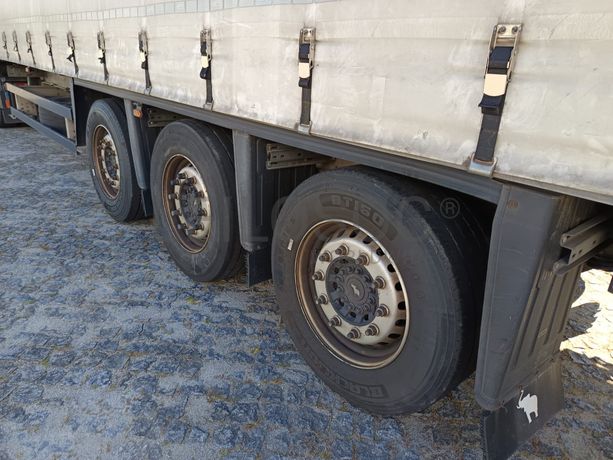 Semirreboque Schmitz · Ano 2013