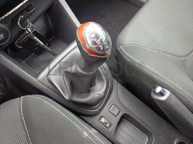 Renault Clio · Ano 2013