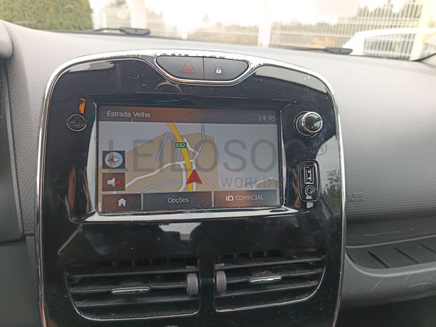 Renault Clio · Ano 2013