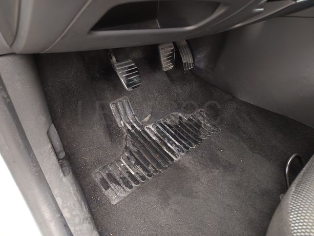 Renault Clio · Ano 2013