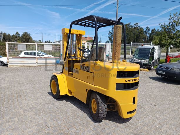 Empilhador Caterpillar