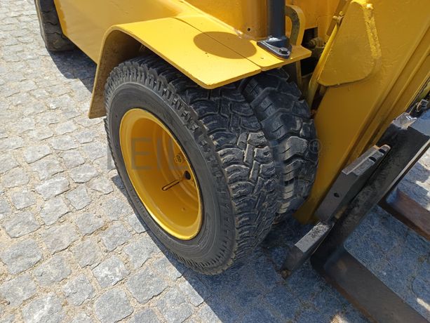 Empilhador Caterpillar