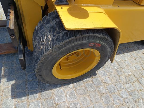 Empilhador Caterpillar