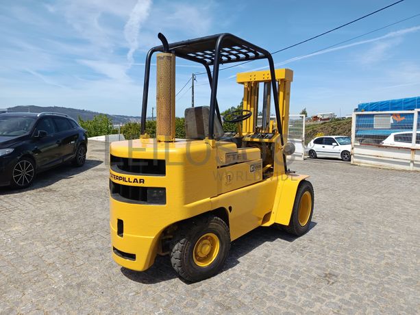 Empilhador Caterpillar
