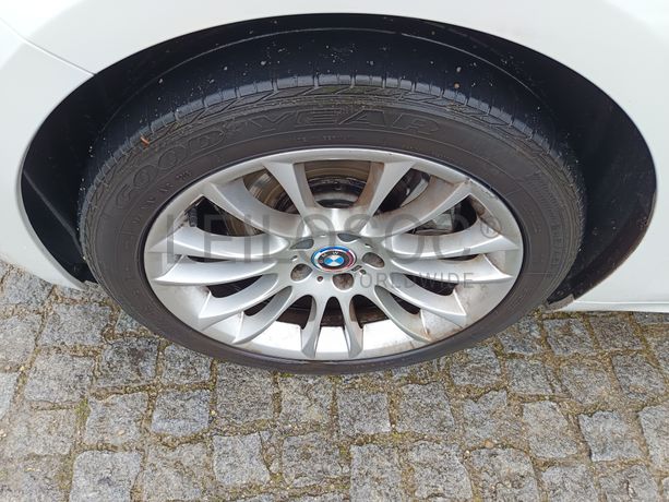 BMW 520D · Ano 2012