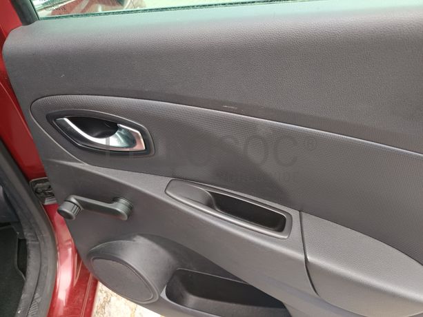 Renault Clio · Ano 2017