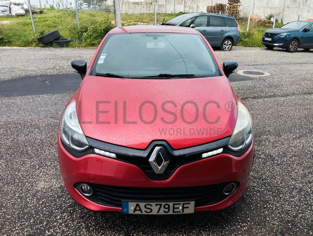 Renault Clio · Ano 2013