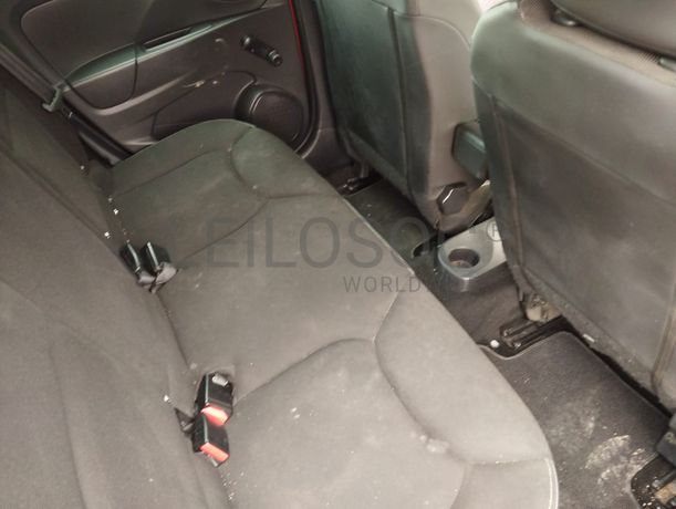 Renault Clio · Ano 2013