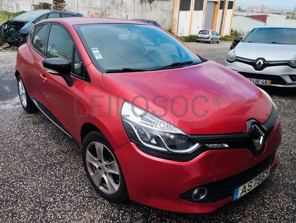 Renault Clio · Ano 2013