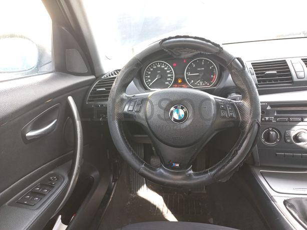 BMW 118d · Ano 2008
