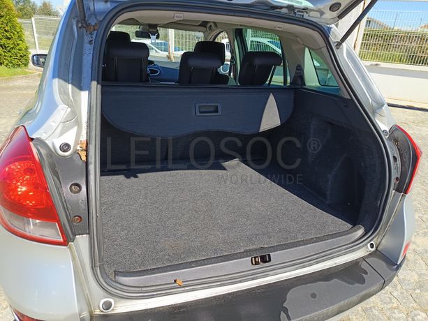 Renault Clio 1.5 dCi · Ano 2008