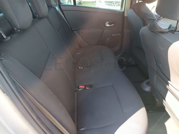 Renault Clio 1.5 dCi · Ano 2008